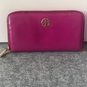Tory Burch Wallet